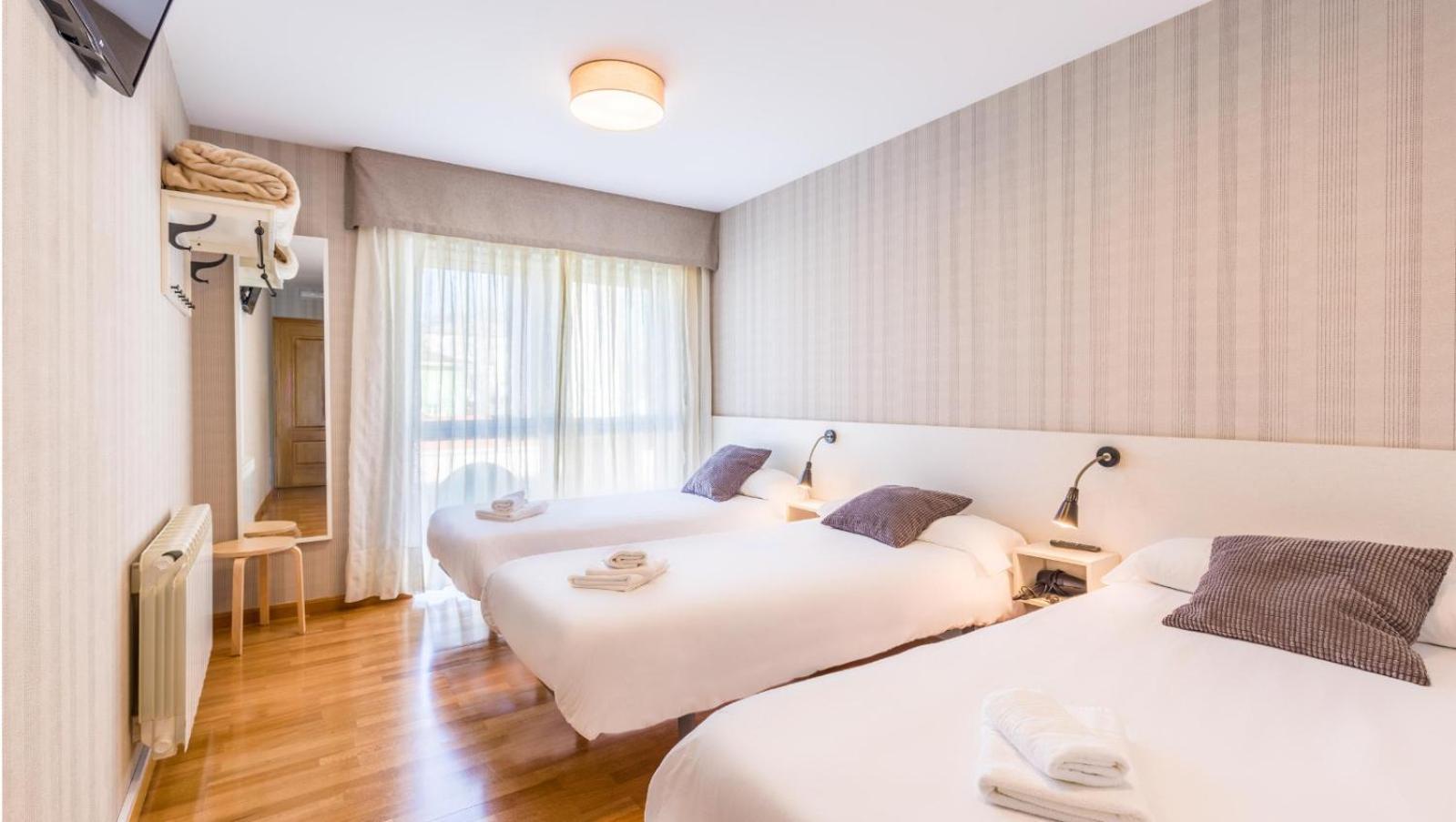 Pension 9 De Abril O Pedrouzo Room photo